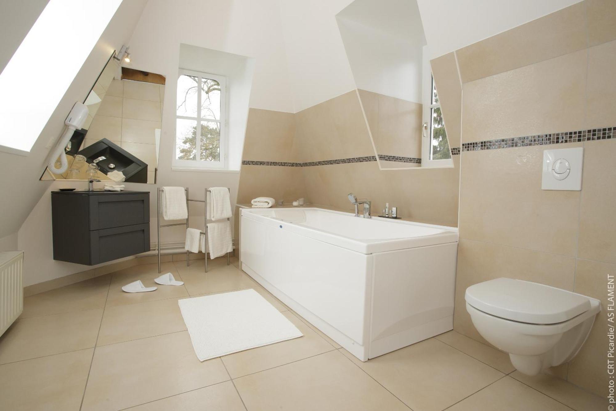 Château De Breuil Bed and Breakfast Bruyères-et-Montbérault Kamer foto