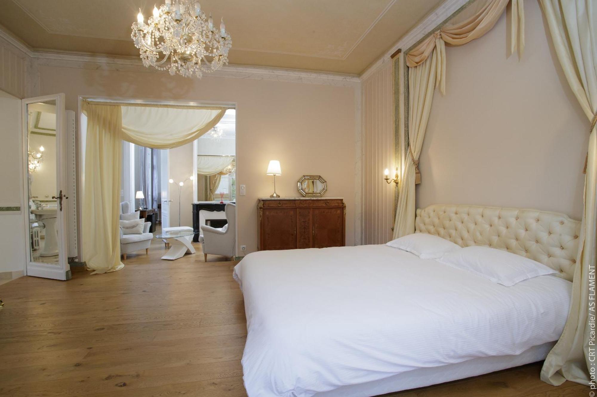 Château De Breuil Bed and Breakfast Bruyères-et-Montbérault Kamer foto