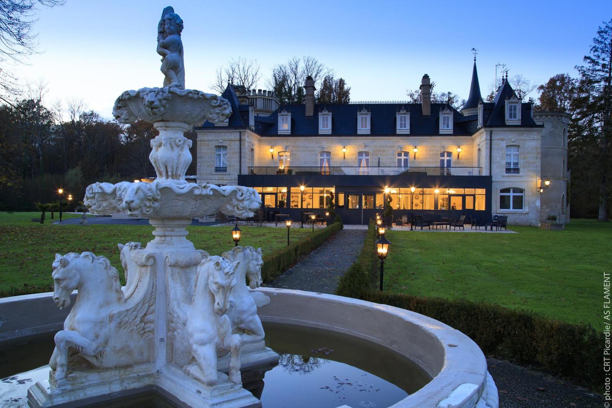 Château De Breuil Bed and Breakfast Bruyères-et-Montbérault Buitenkant foto